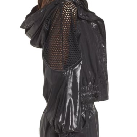 💕SOLD💕 IVY PARK Mesh Panel Jacket - Picture 3 of 6